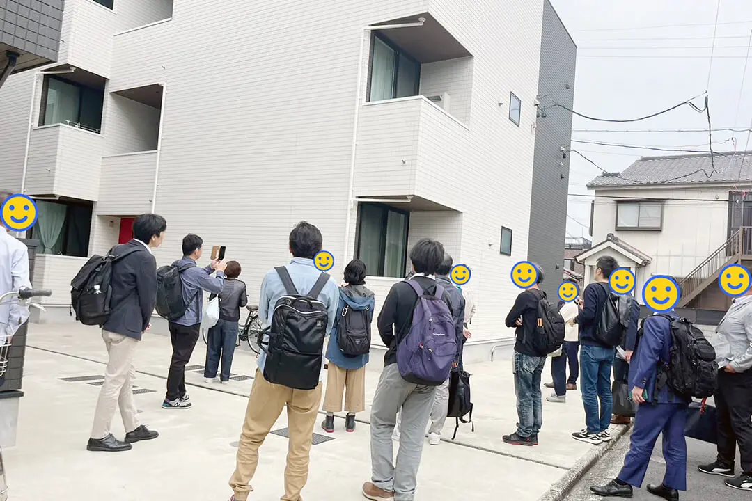 物件買付会や物件見学会を定期開催しています。